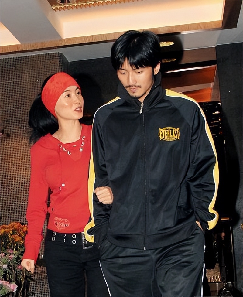 张柏芝和谢霆锋王菲现在的近况,王菲和谢霆锋张柏芝近日的消息