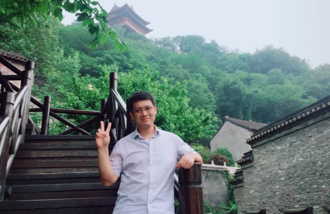 南大陆延青团队揭示液晶相变机制，为构筑亚稳态结构带来全新思路