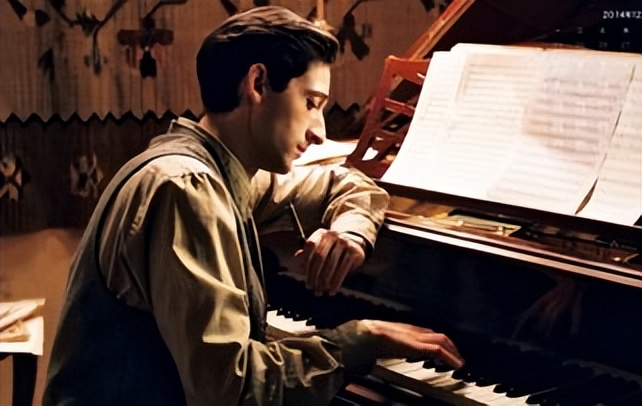 从二战时期活下来的钢琴家,战争中的钢琴家