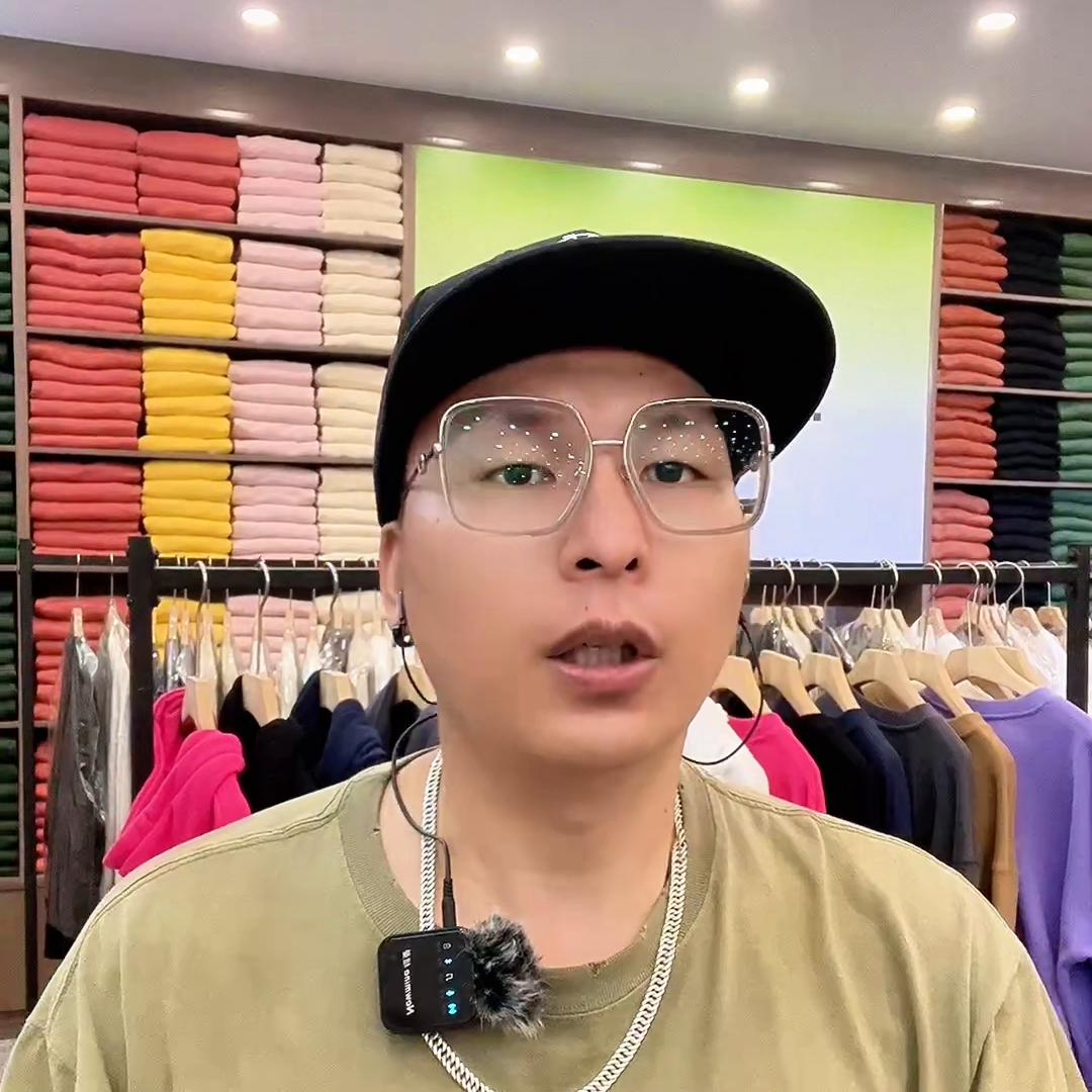 服装店怎么抓住每天的人流量,服装店的线上流量到底怎么做