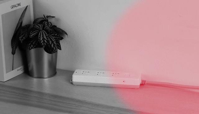 酒店里最难找到的摄像头在哪里,酒店顶灯被发现藏摄像头