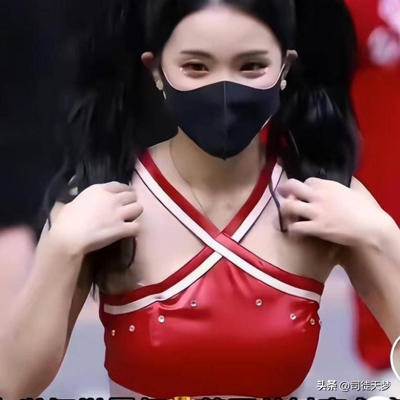 韩国啦啦队红裙子热舞,韩国啦啦队热舞秀