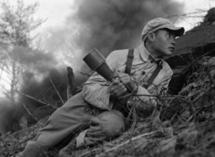 蔡兴海：发明“打空爆”玩法，9人干掉400人，美军以为高科技