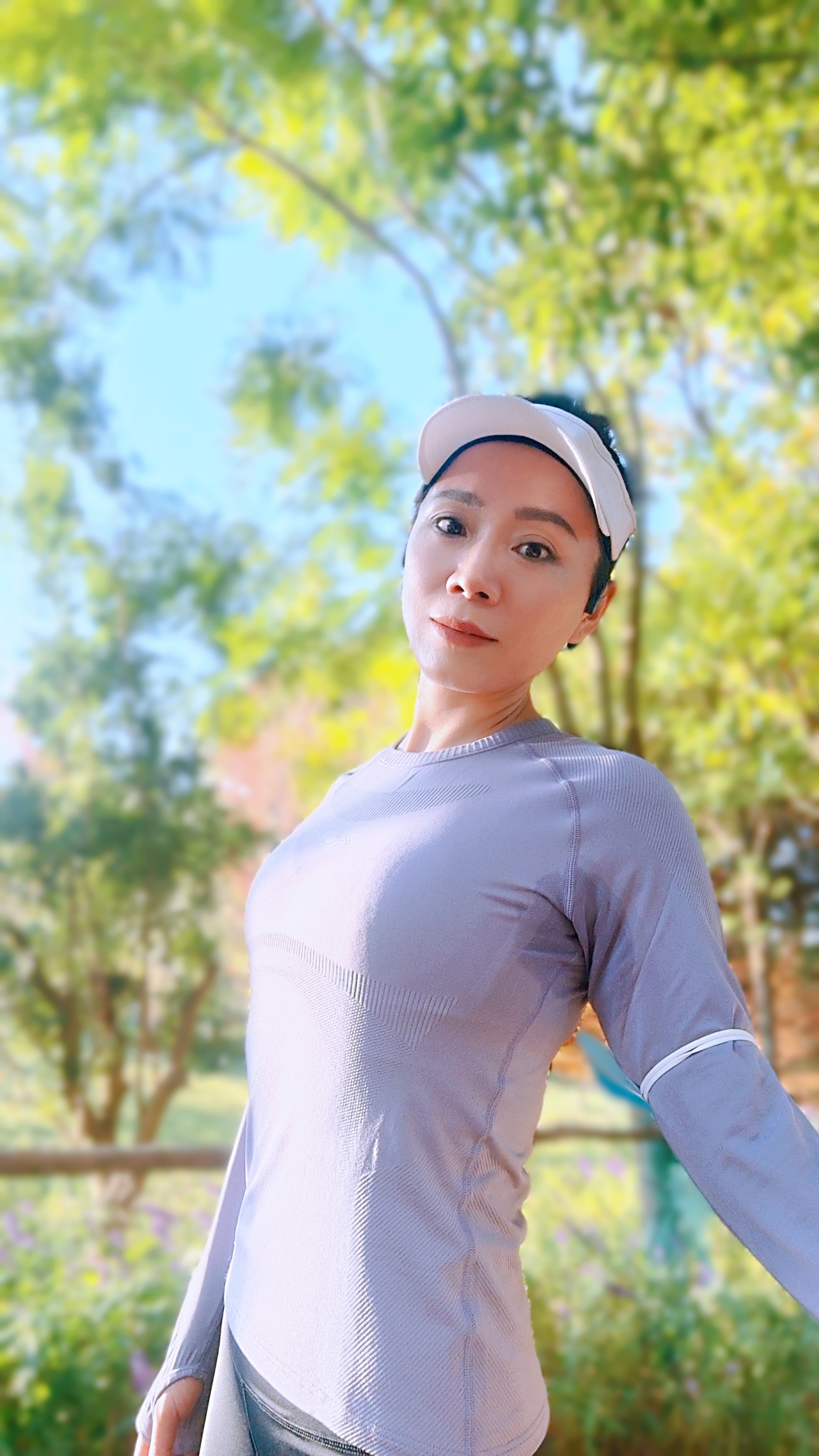 秋冬运动健身服加绒,秋冬运动健身服装防静电