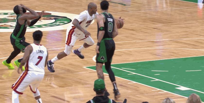 两队犯规先后顺序,两队罚球