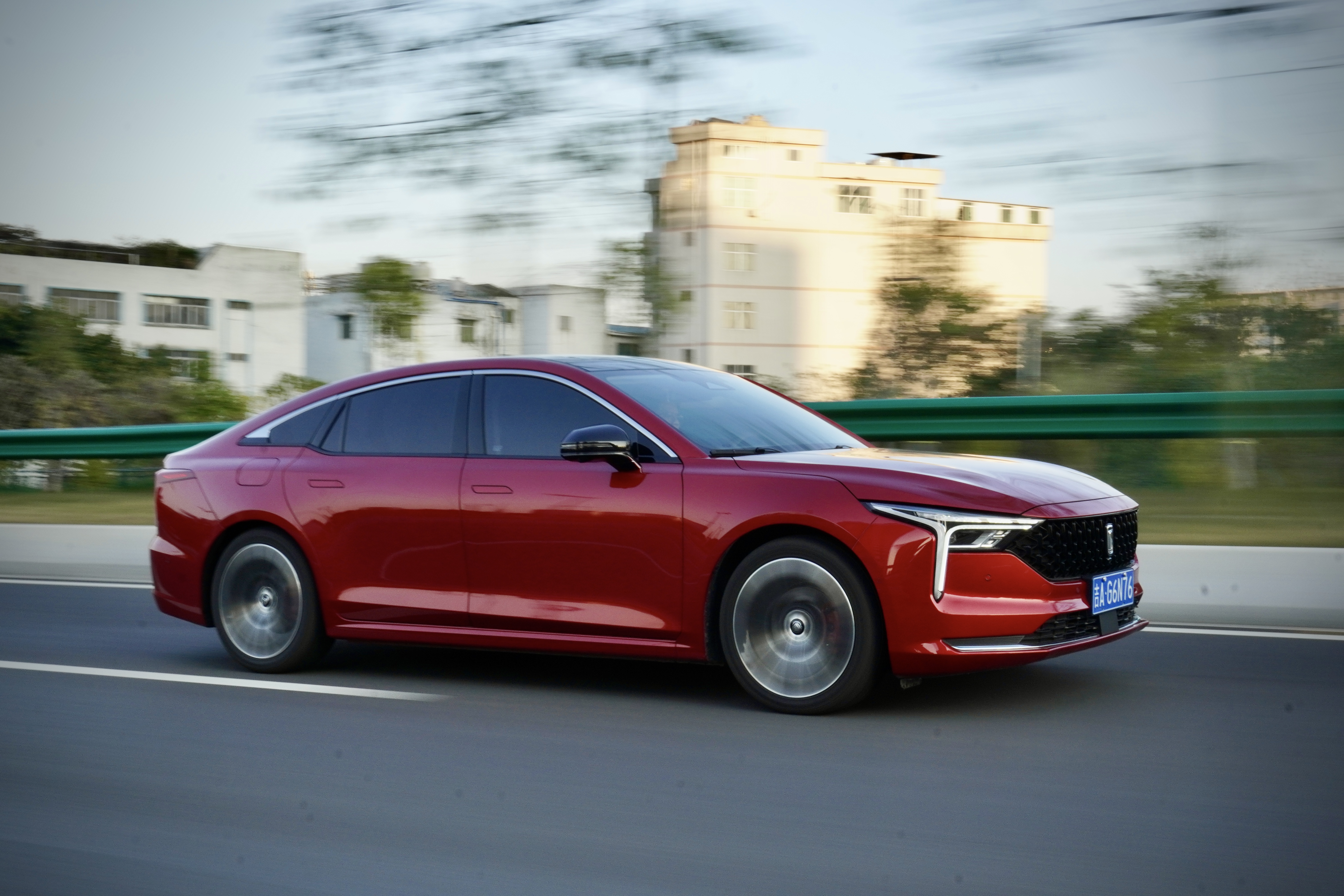 奔腾b70试驾体验,试驾奔腾b701.5