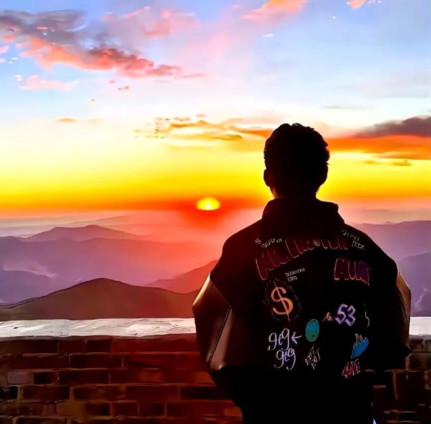 男生头像干净高级质感成熟意境,男生头像温暖唯美