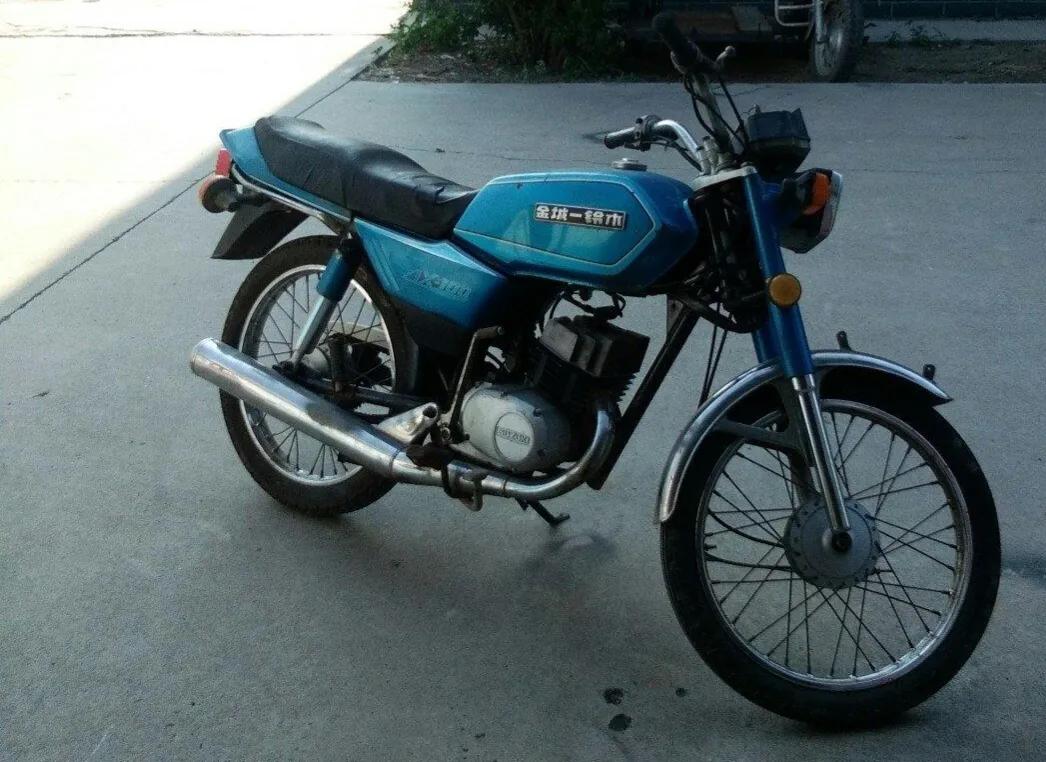 金城铃木ax100和豪爵ax100区别,九十年代一代神车铃木ax100