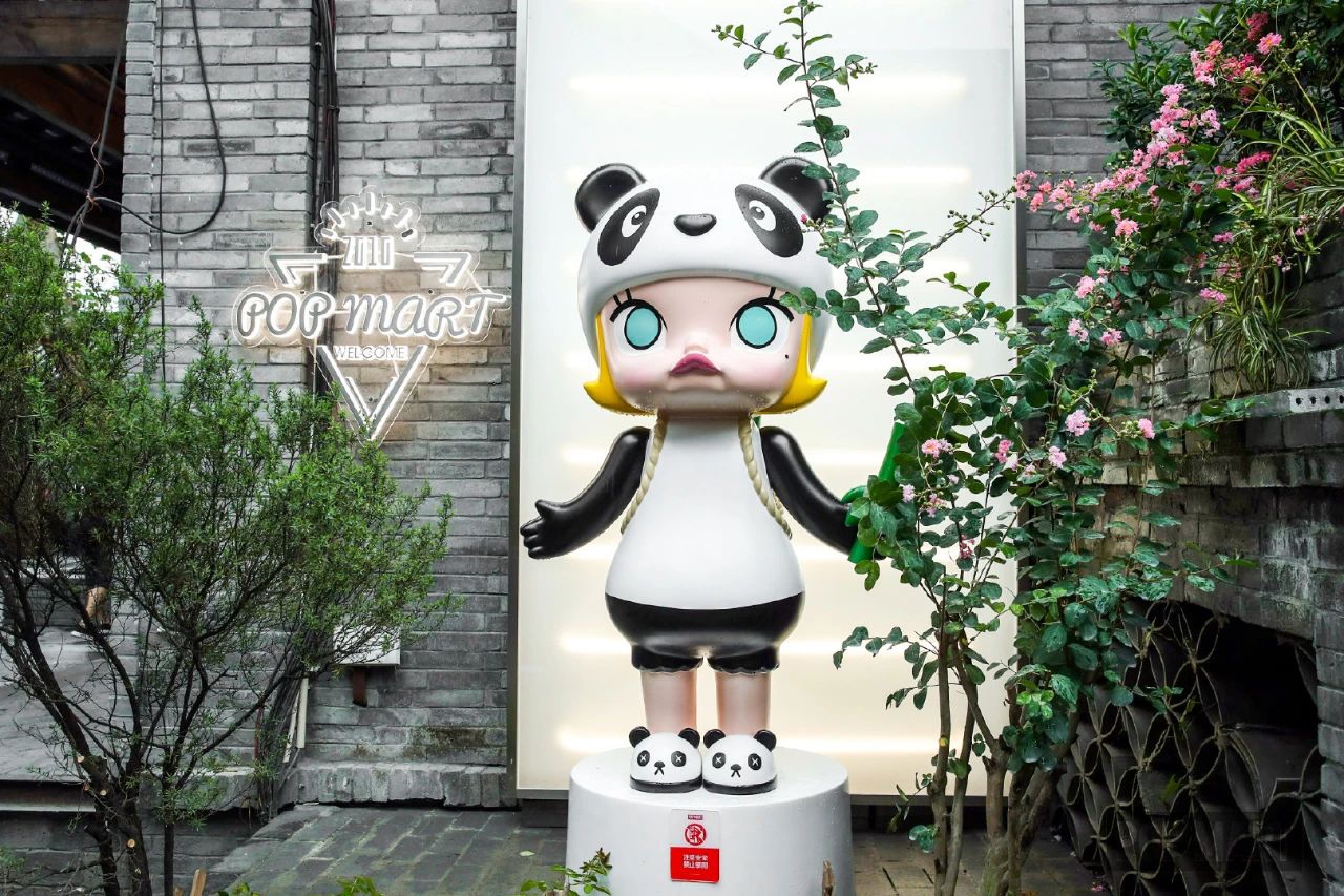 2022中国领军品牌TOP100出炉：霸王茶姬、珀莱雅强势上位