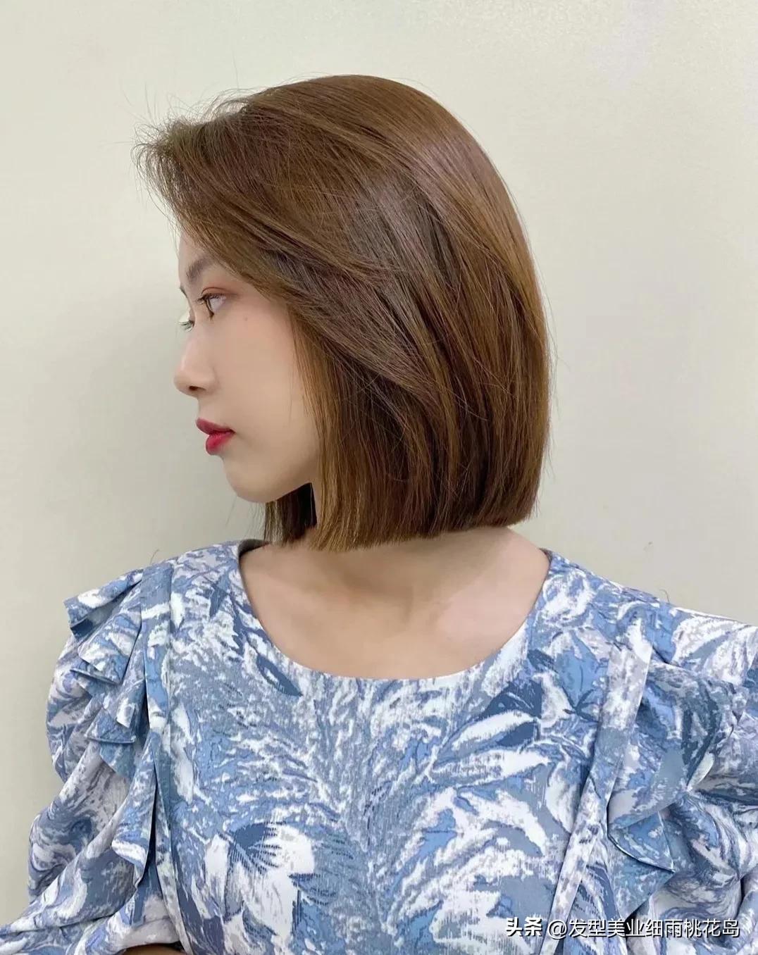 女生一刀切短发怎么吹,高级层次感短发