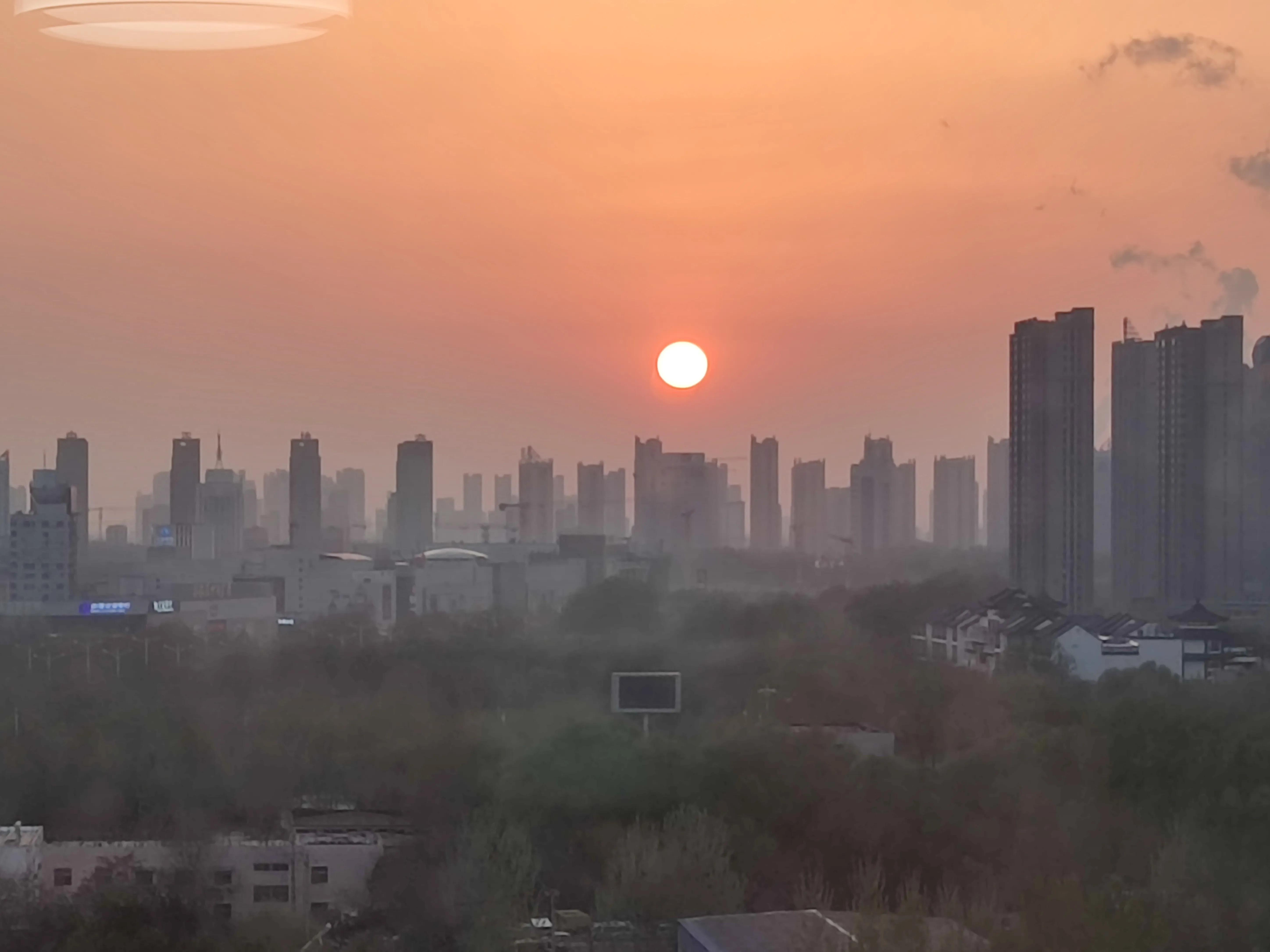 我为啥要娶一个小我10岁的法国女孩，是真爱吗