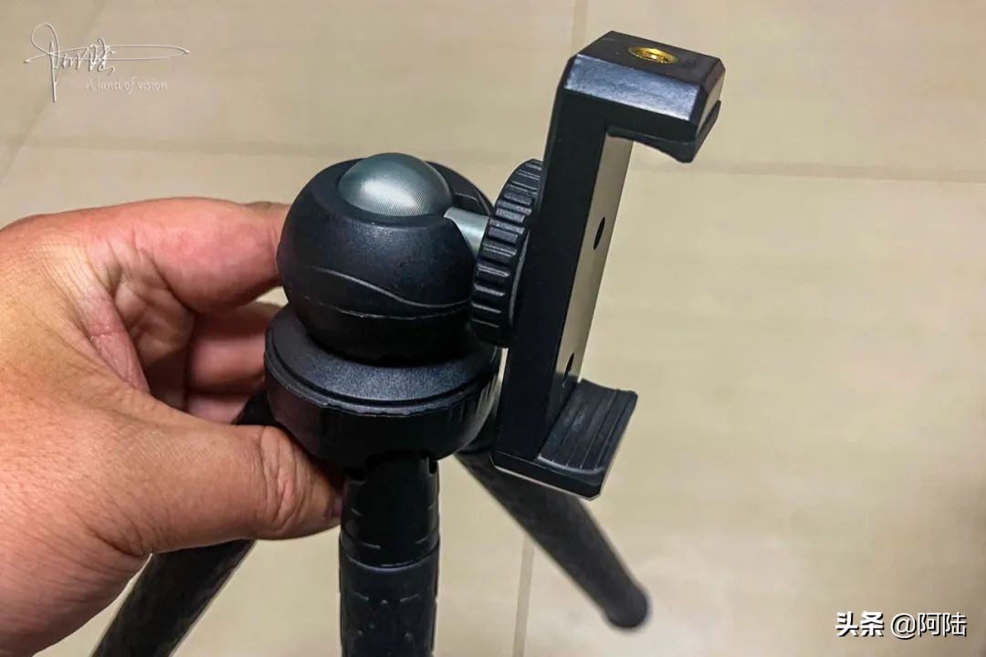 旅游带三脚架方便吗,旅行带什么三脚架方便