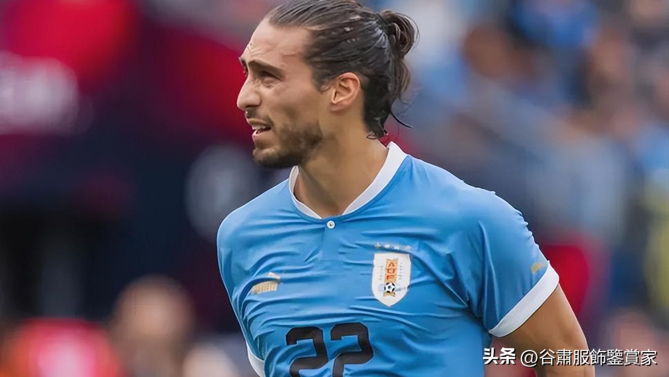 第四十四集:世界杯开始了,我们一起领略下每个球队的服饰?