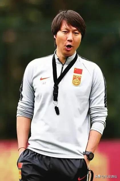 我对李铁被查毫不意外几十年的中国足球黑幕太多了