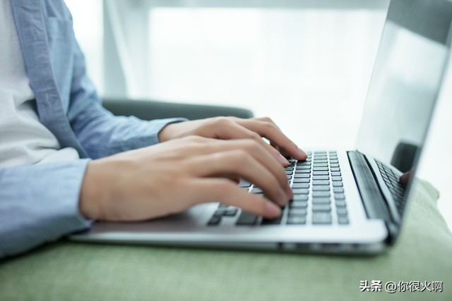 电脑机壳带电怎么回事,电脑机箱带电是怎么回事