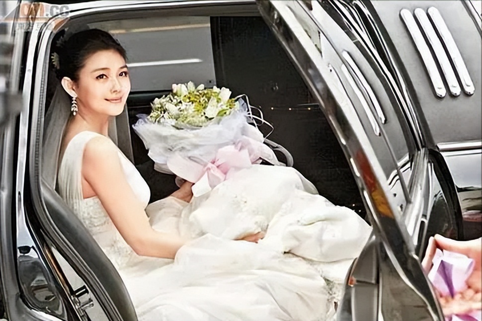 汪小菲用脏话回应大s,汪小菲回应大s深夜甜蜜视频