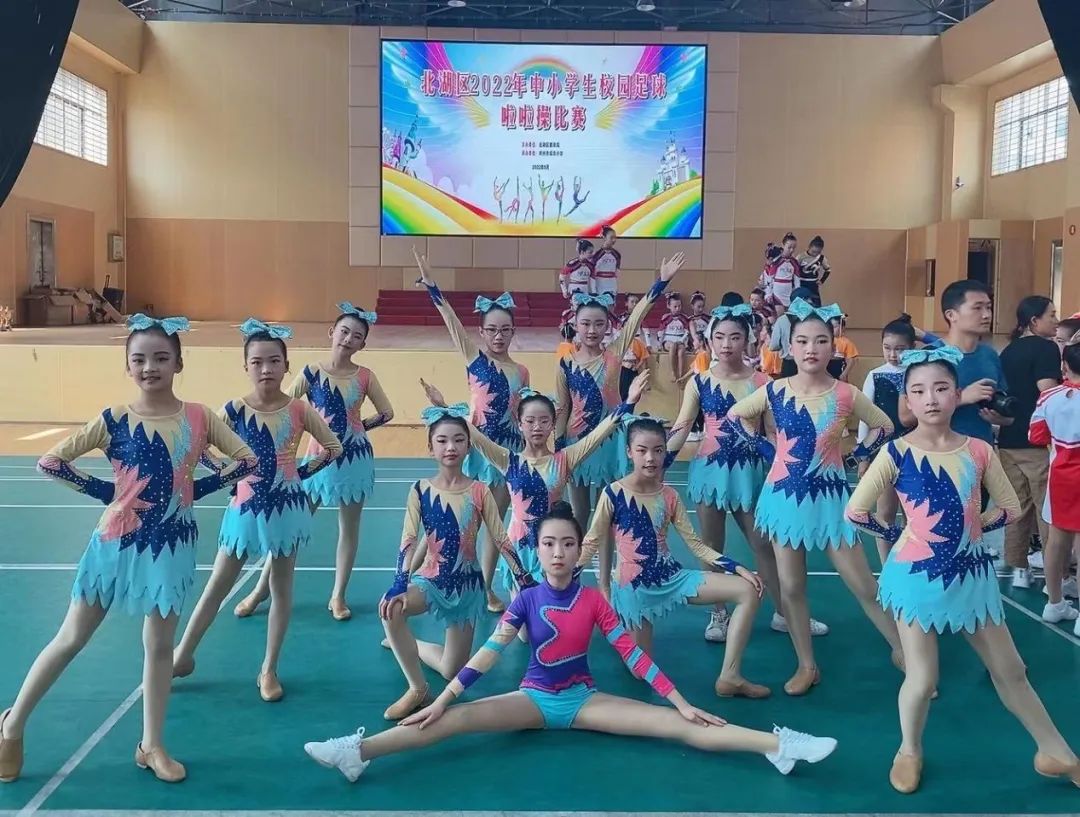 南曲沟小学喜报,明德小学喜报