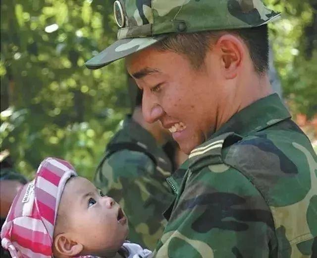 汶川5.12大地震现在样子,汶川大地震让人心痛的画面