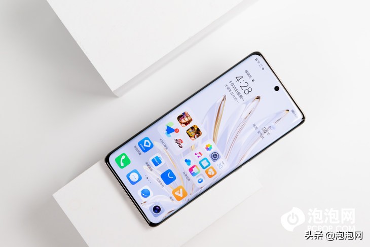 荣耀70pro深度评测,荣耀70pro上手实测惊喜不止一点点