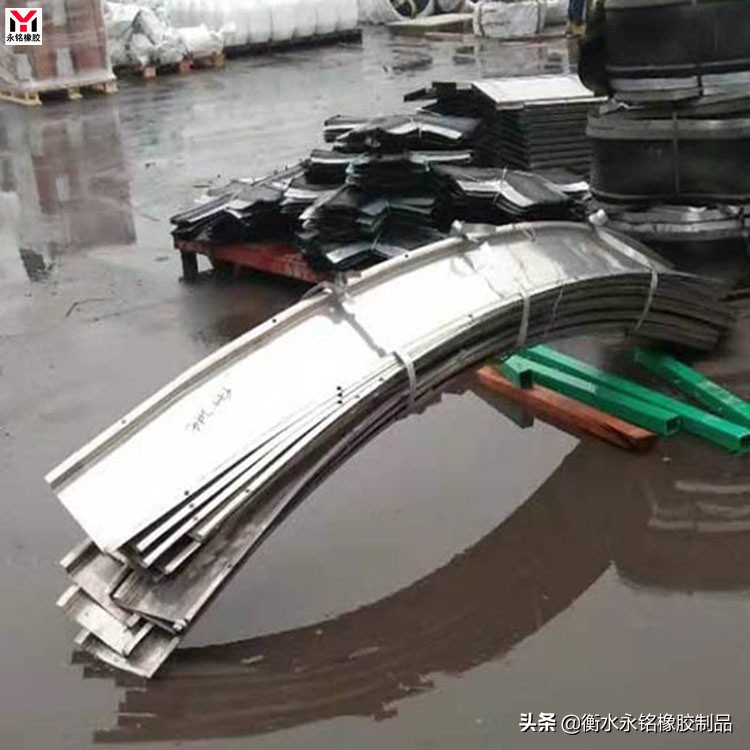 屋面不锈钢排水槽安装全过程,不锈钢排水槽u型施工全过程