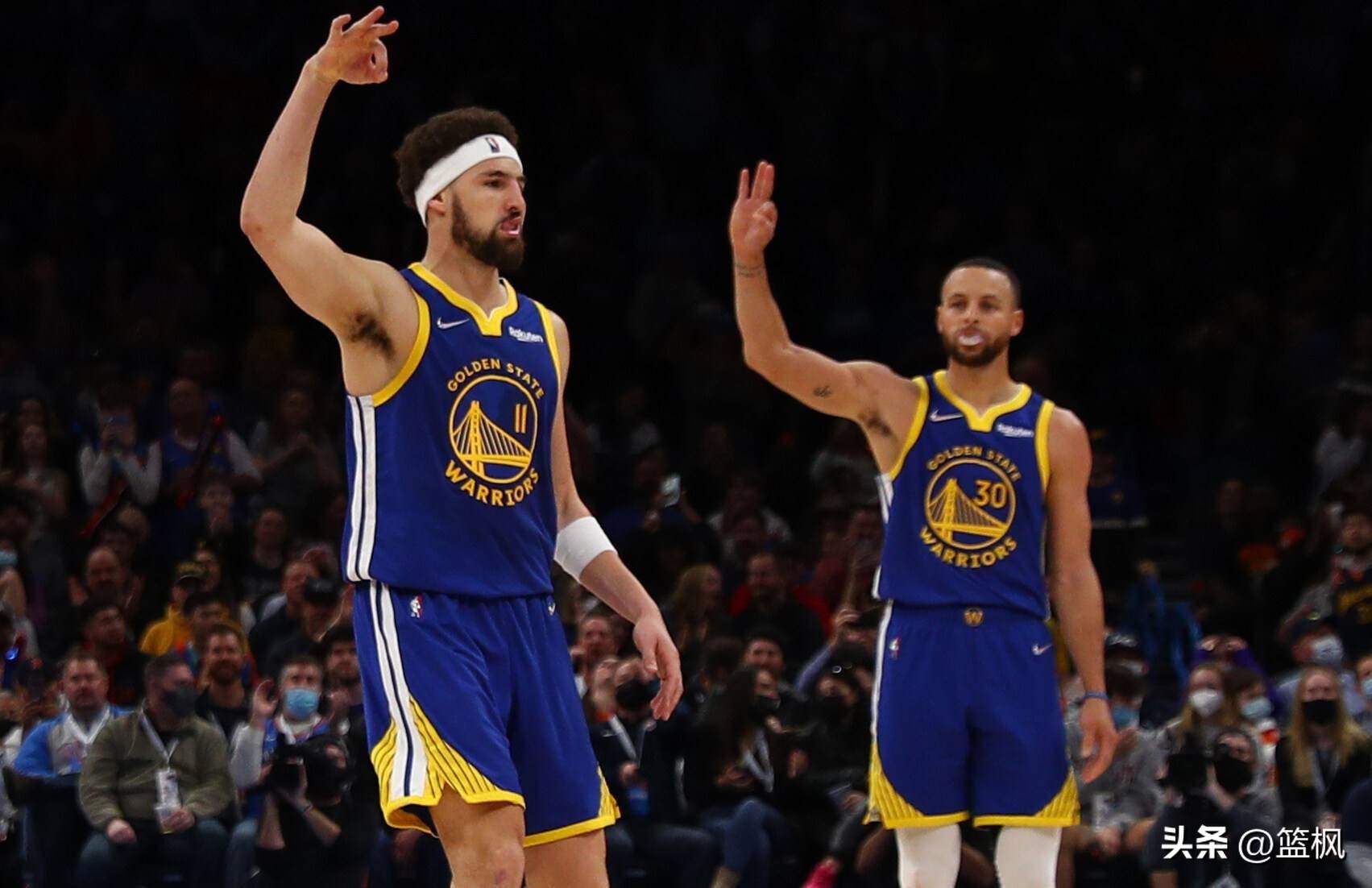 四后卫阵容预设,科尔生死时刻战术让人诧异