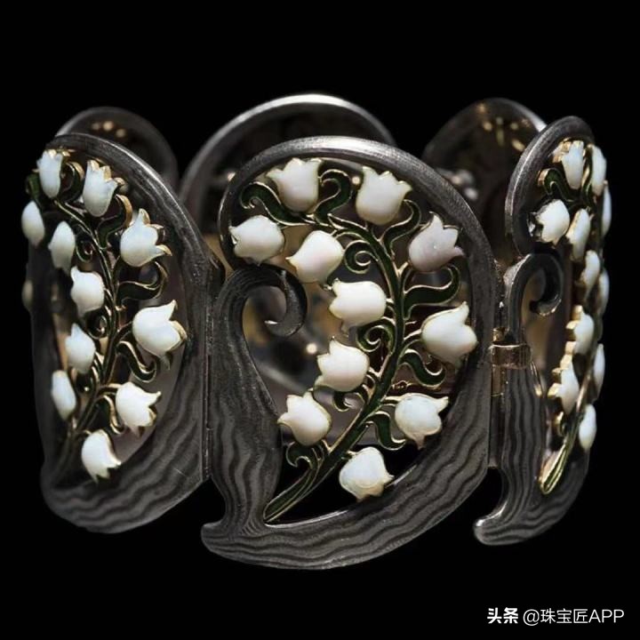 最火的网红元素，铃兰花开，幸福自来！35款珠宝打造你的铃兰花园