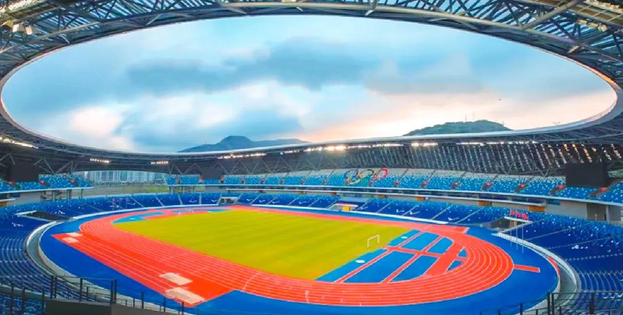 最大的体育场能容纳多少人,中国最大的10个体育场