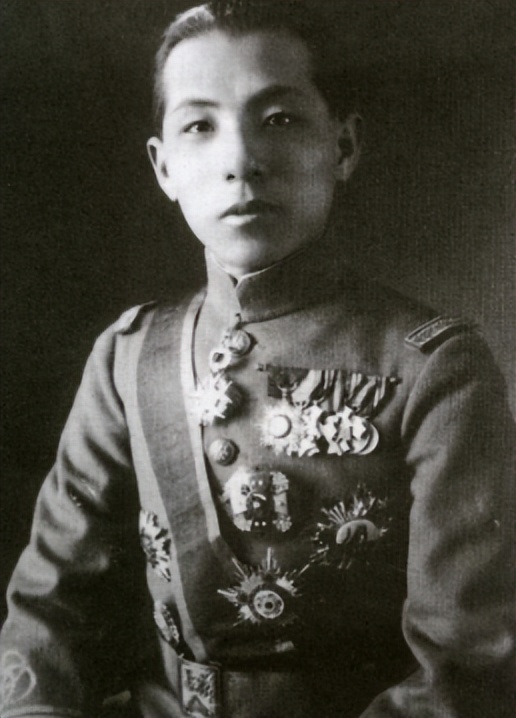 少帅张学良于凤至的坎坷爱情,暮年张学良于凤至