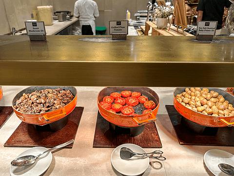 哈伊马角利兹卡尔顿,哈伊马角沙漠丽思卡尔顿酒店