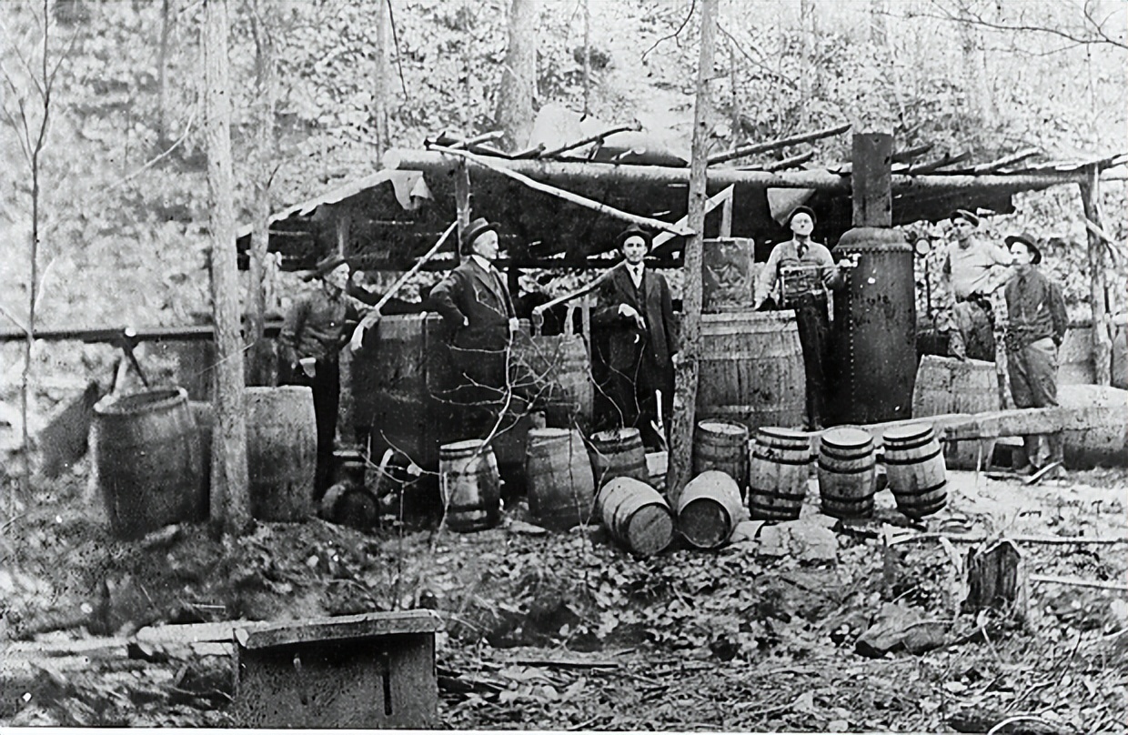 摩闪酒：意外输给威士忌的私酒