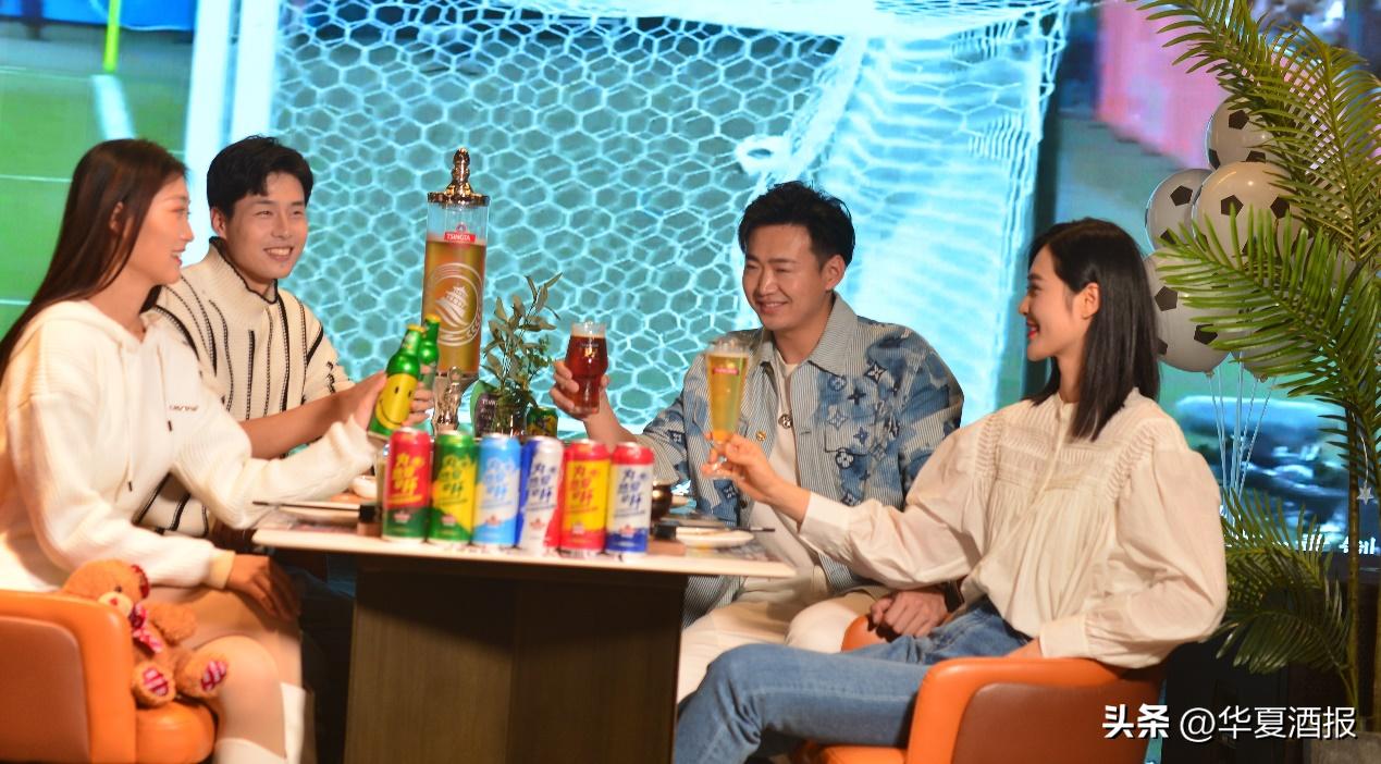 青岛足球超燃瞬间,巅峰赛高燃场面