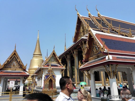 泰国式微笑,泰国的微笑姐姐