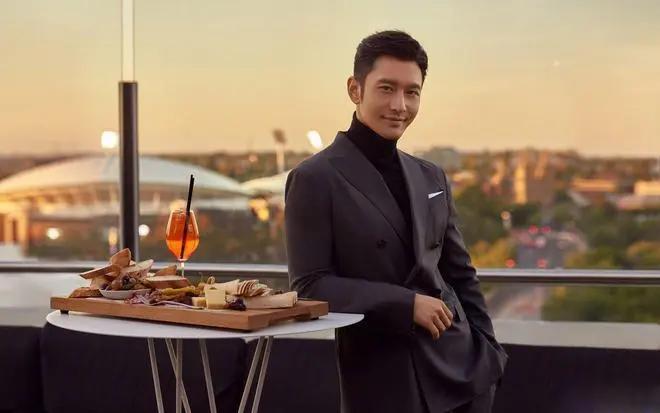 上海国际电影节红毯黄晓明,上海电影节黄晓明完整版