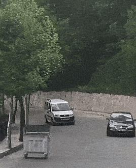 走路累了坐着歇一会,走累了坐下歇会怎么回事