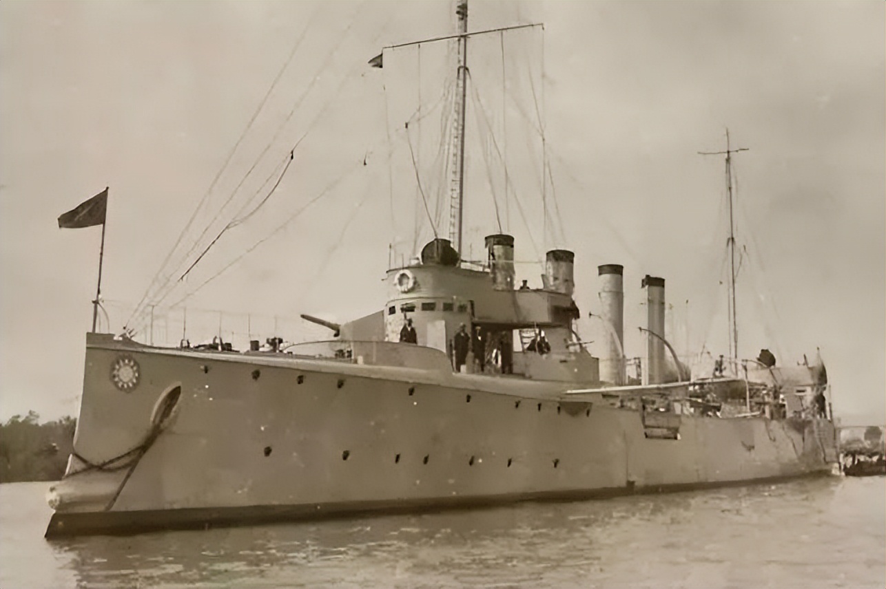 中国第一军舰渡海远征,中国第一艘环球航行军舰