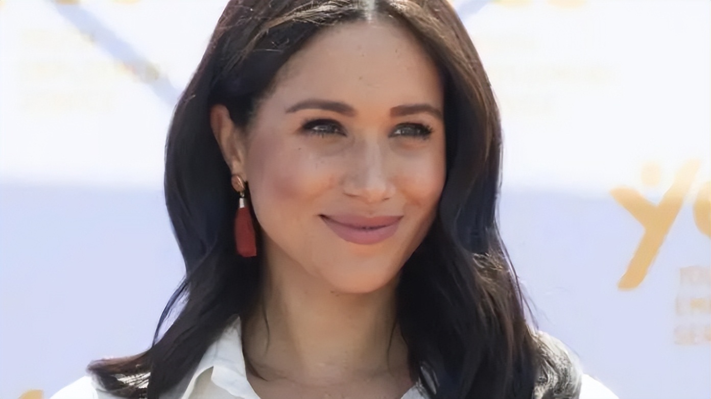 真是外围女？网友扒出梅根与“性*教邪**”的关系，越来越多证据出现