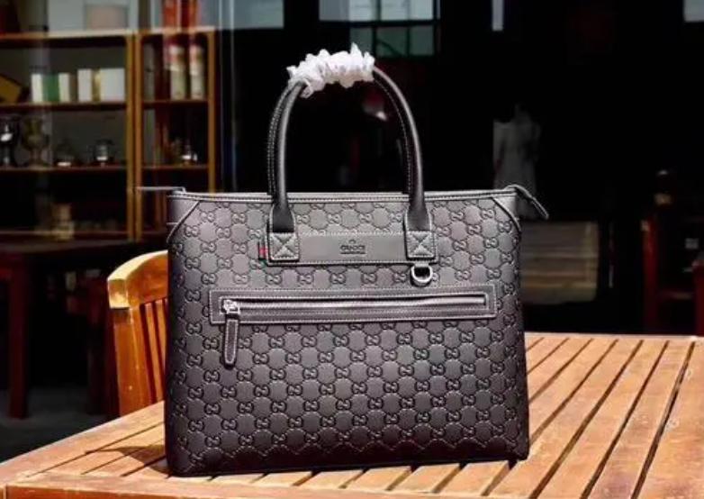 2万左右的奢侈品,2万奢侈品