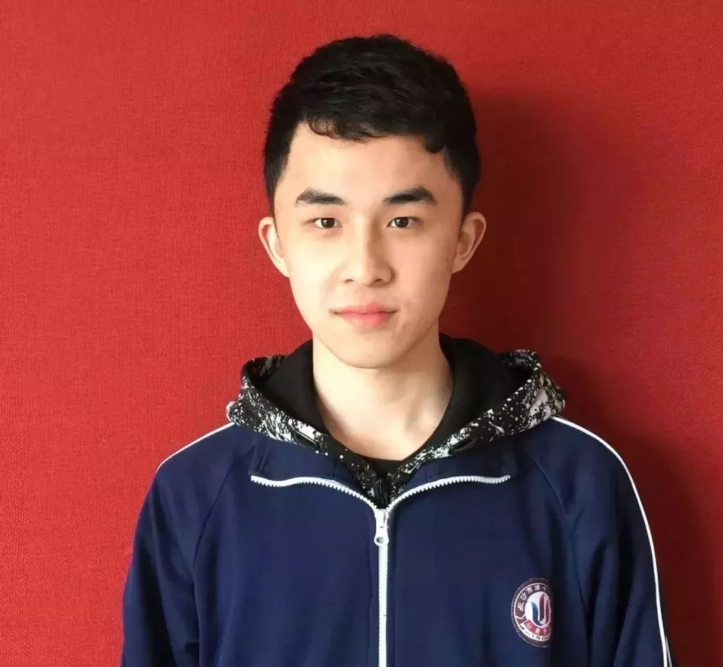 一个人的球队视频,一个人的球队的视频