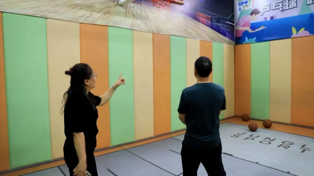 篮球场噪音扰民邻长齐出动,篮球场扰民应该在哪投诉