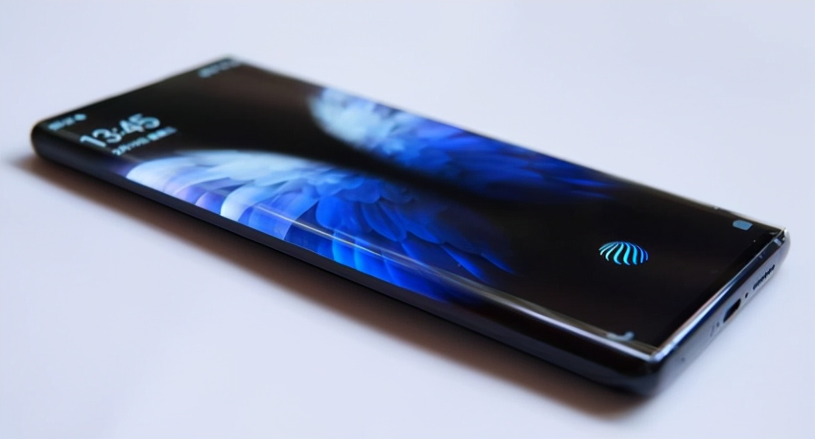 曲面屏为什么那么多苹果手机,直面屏和曲面屏手机的优点缺点