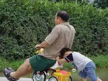 同一个世界不同的人,同一个世界不同的爹妈