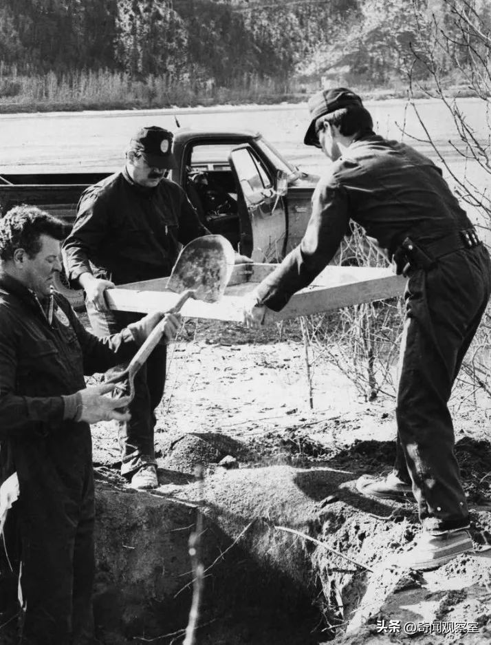 放你走再*击狙**你！12年犯案30多起，被判461年监禁，美国旧案