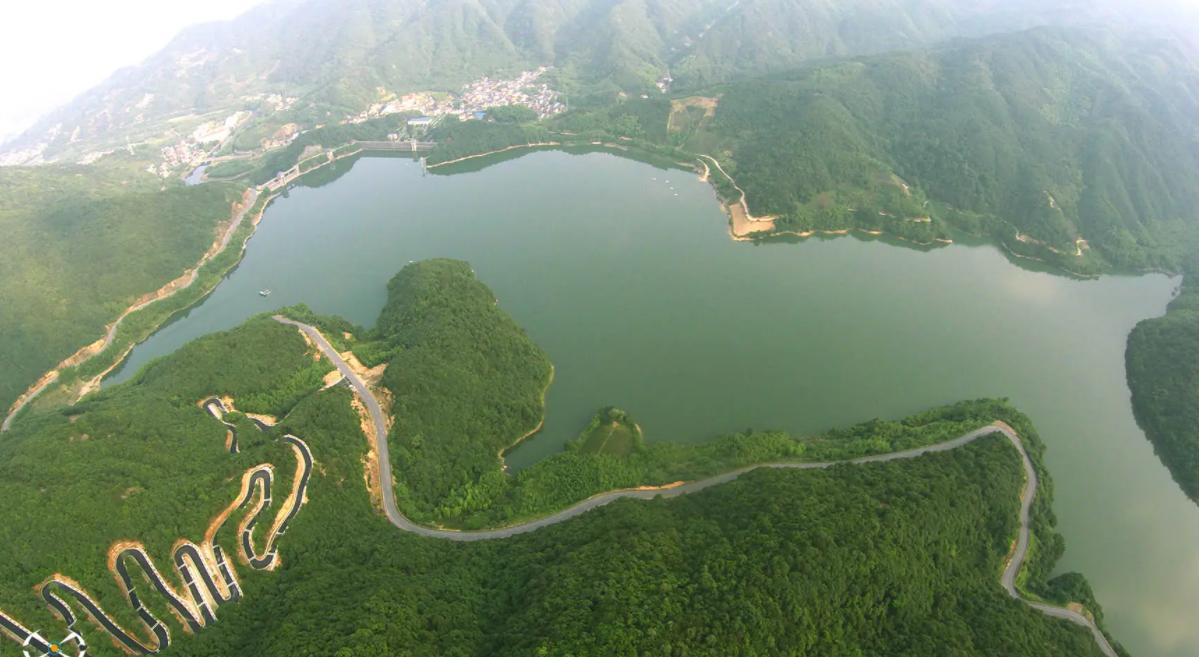 杭州余杭黄湖镇龙坞水库,杭州甘岭水库一日游攻略