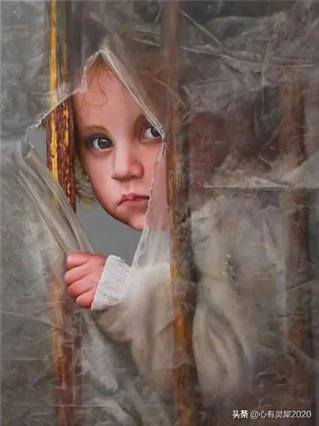 意大利艺术家伊万皮利,其充满“大爱”的人物视觉盛宴,令人惊叹