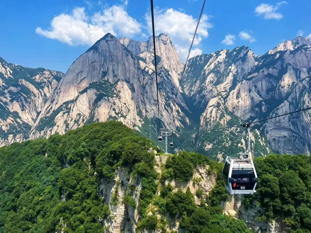 出发！华山就是你向往的“诗和远方”