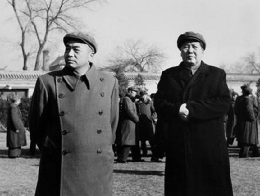 建国初期共十大元帅,为何只有其中三位被毛*东泽**称之为“老总”