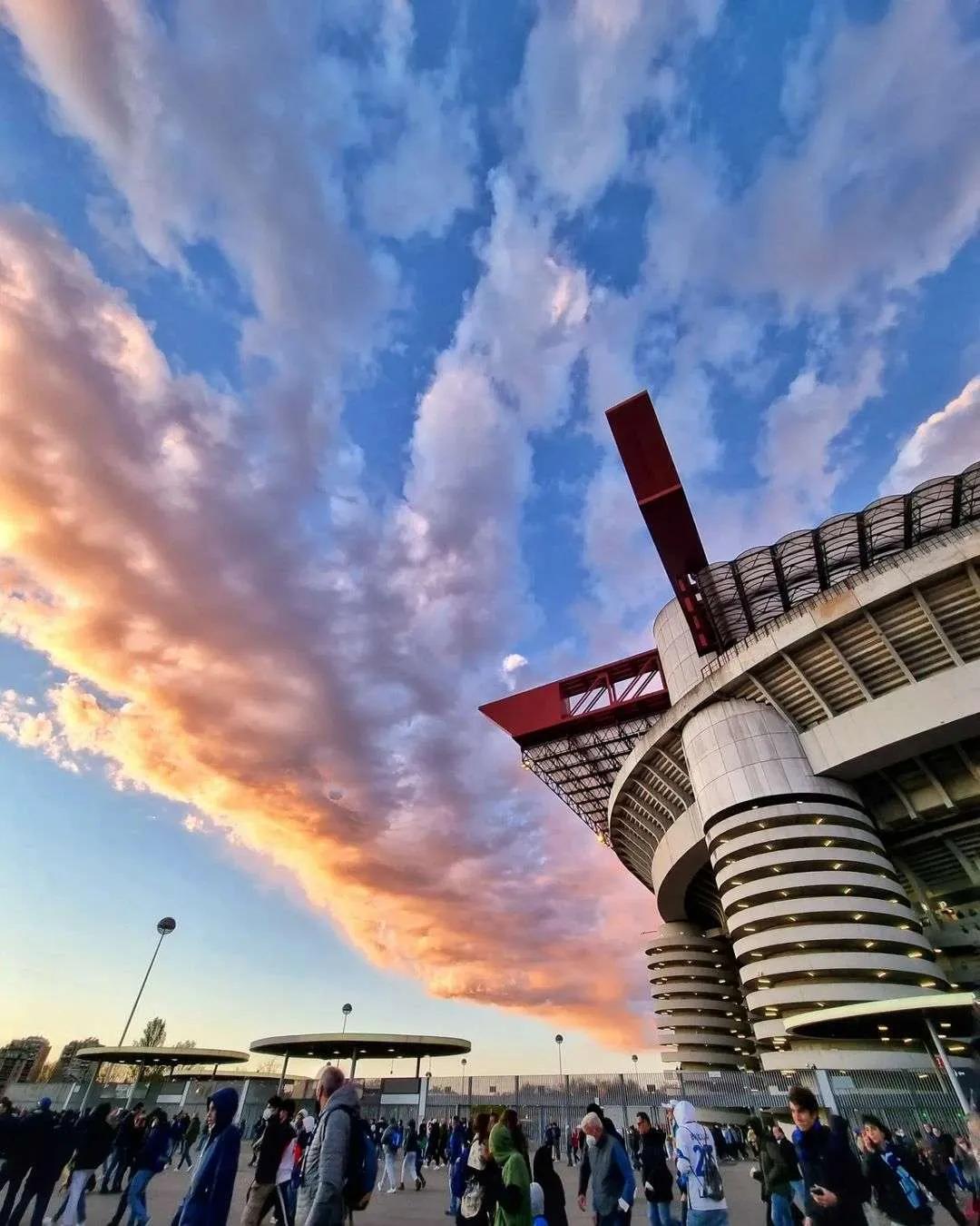 瓒崇悆璐㈢粡,瓒崇悆璐㈢粡鍒嗘瀽