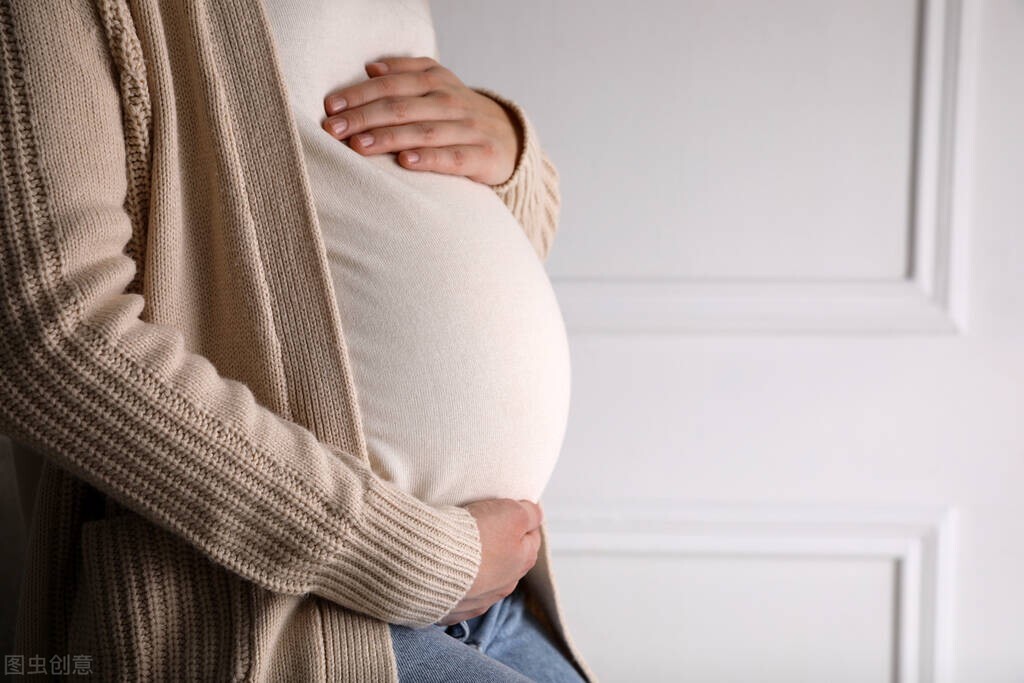 怀孕初期有哪些症状有少量血,怀孕初期有哪些症状腰酸