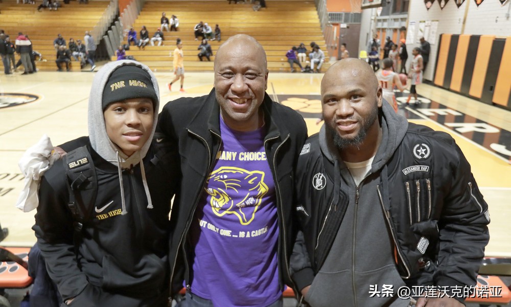 耐克签下五位高中与大*运学**动员，包括皇太子布朗尼与球三代瓦格纳