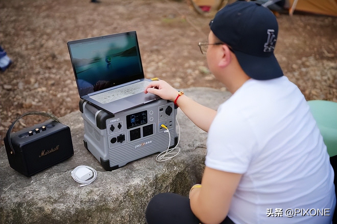 百克龙户外电源对比电小二,百克龙户外电源测评